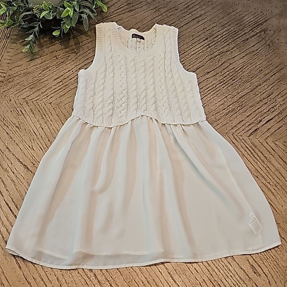 Ella Moss off cream color dress size 10